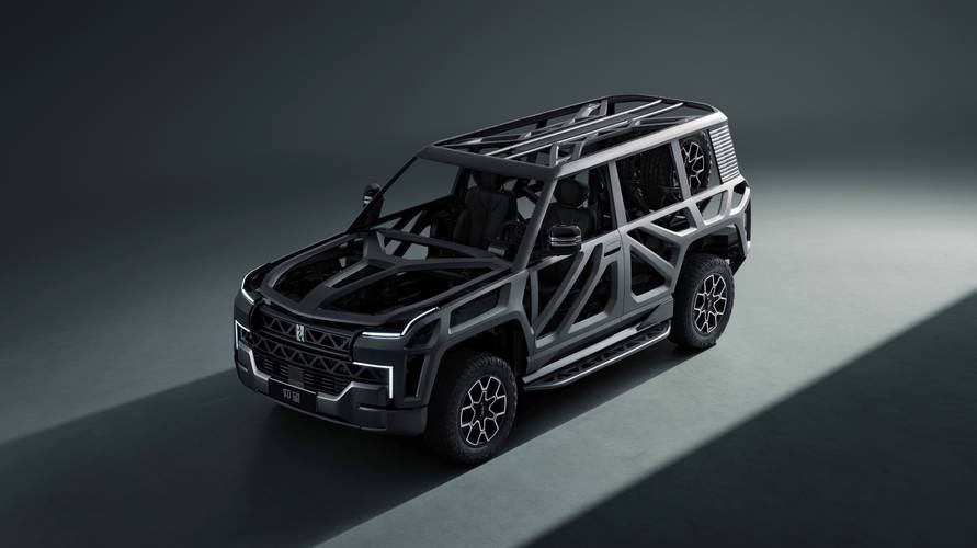 成都14仰望U8硬派越野的科技魅力，国能汽车对传统燃油车市场的冲击